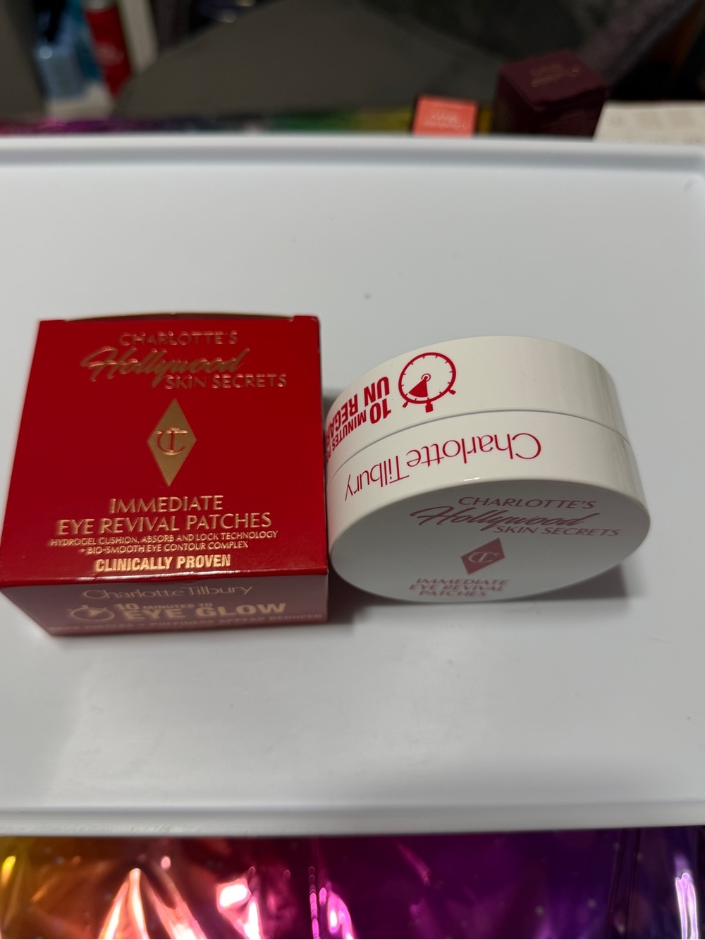 Charlotte Tilbury Eye Revival Patches - Red & White